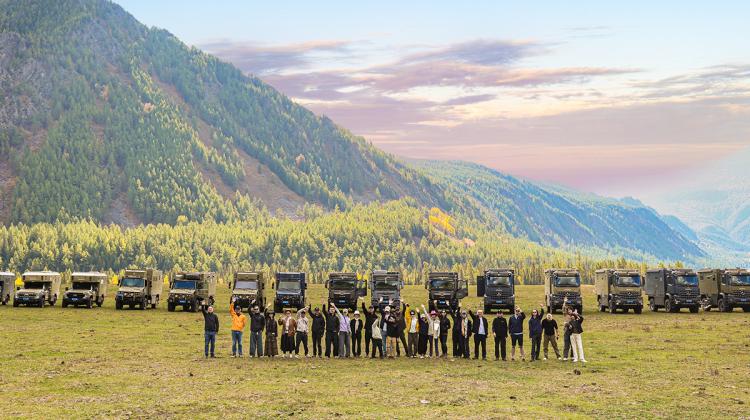 ARMADILLO 21st Anniversary: Journey North into Autumn | Altay Crossing (Part Three)
